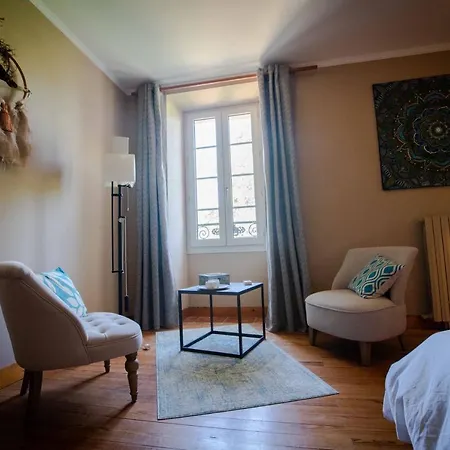 Gîte entre Bordeaux et Saint-Emilion Génissac Extérieur photo