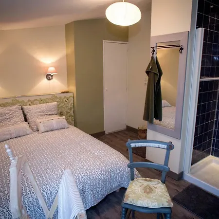 Gîte entre Bordeaux et Saint-Emilion Génissac Extérieur photo